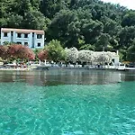 Akrogiali 4* 부카리