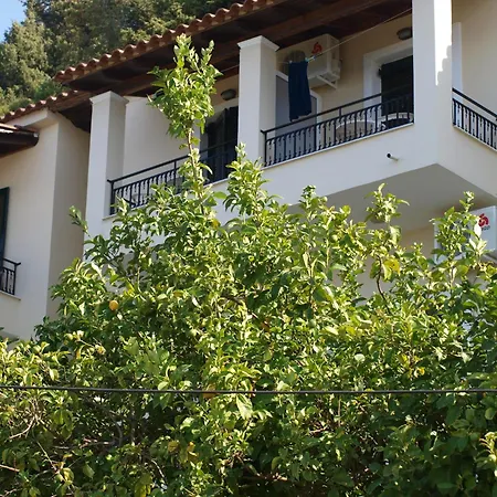 Akrogiali Pensjonat 4*