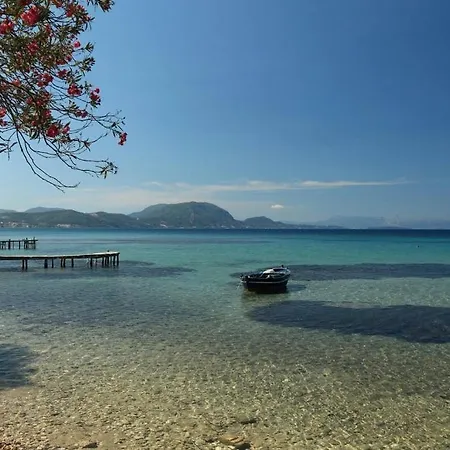 Akrogiali 4* Mpoukaris