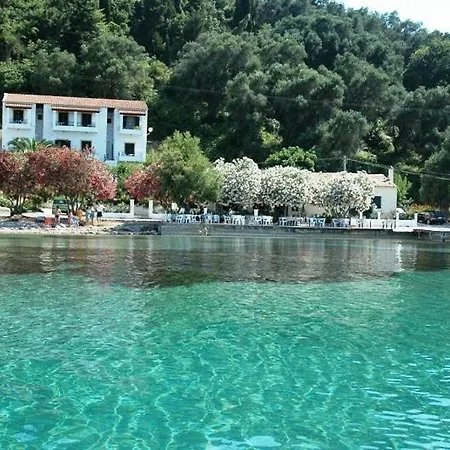 Akrogiali 4* Mpoukaris
