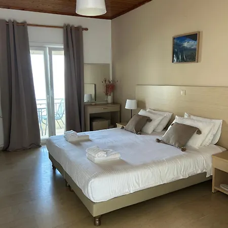 Maison d'hôtes Akrogiali 4*