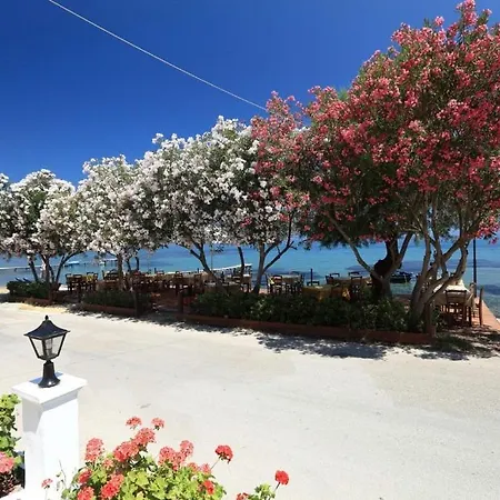 Akrogiali Maison d'hôtes Mpoukaris