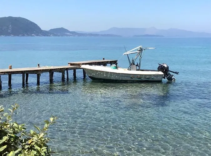 Akrogiali Pensionat Mpoukaris