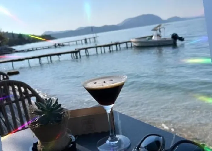 Akrogiali 4* Mpoukaris